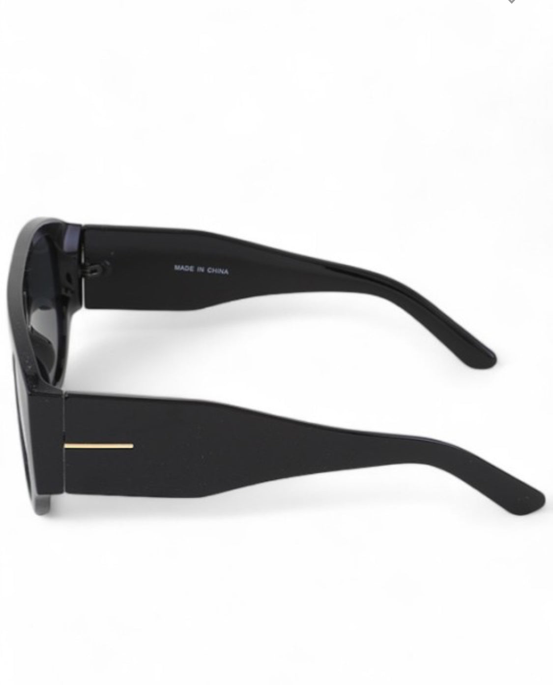 Super Trendy Iconic Sunglasses – Multiple Colors