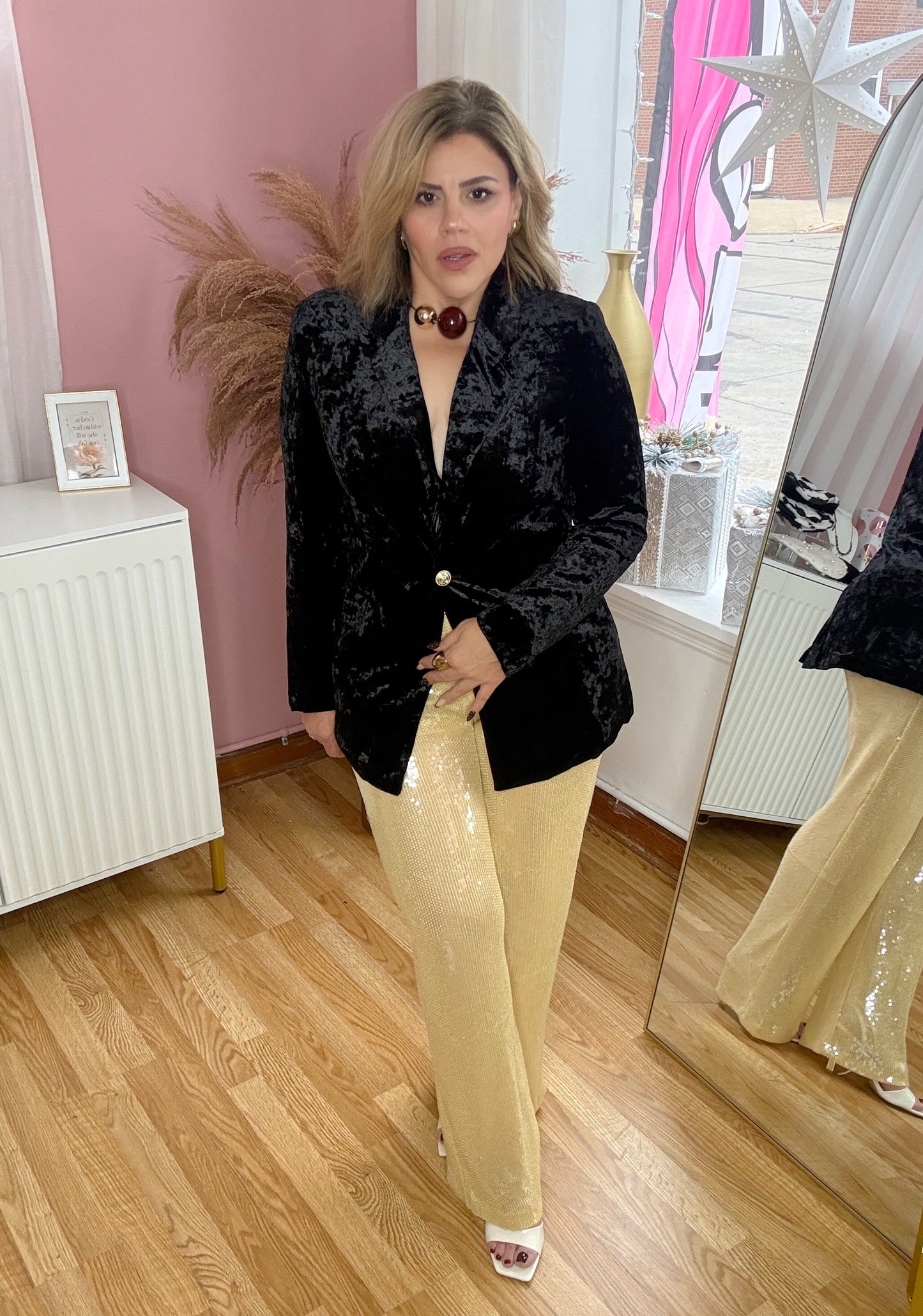 ✨ Holiday Velvet Blazer✨