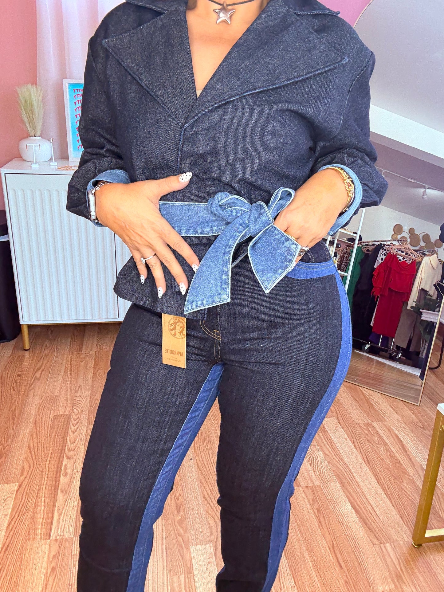 Two Tone High Rise Dark Denim Jeans