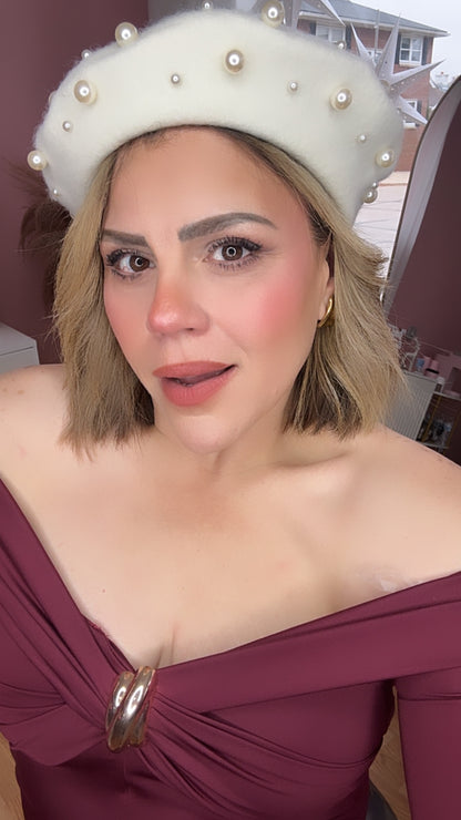 Fashionable Hat with Pearled Details – Black & Ivory