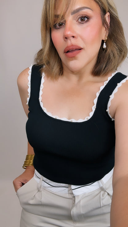 Mila Top In Black