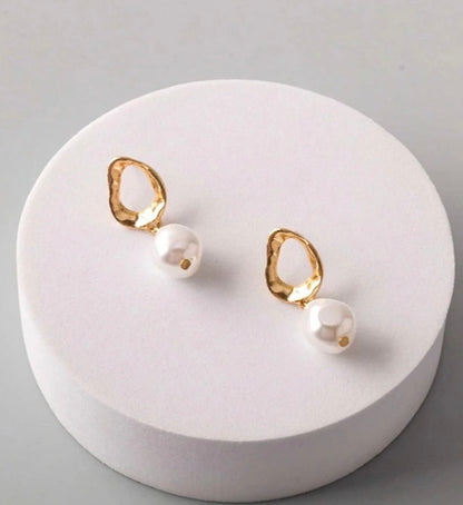 Twisted Pearl Drop Earrings
