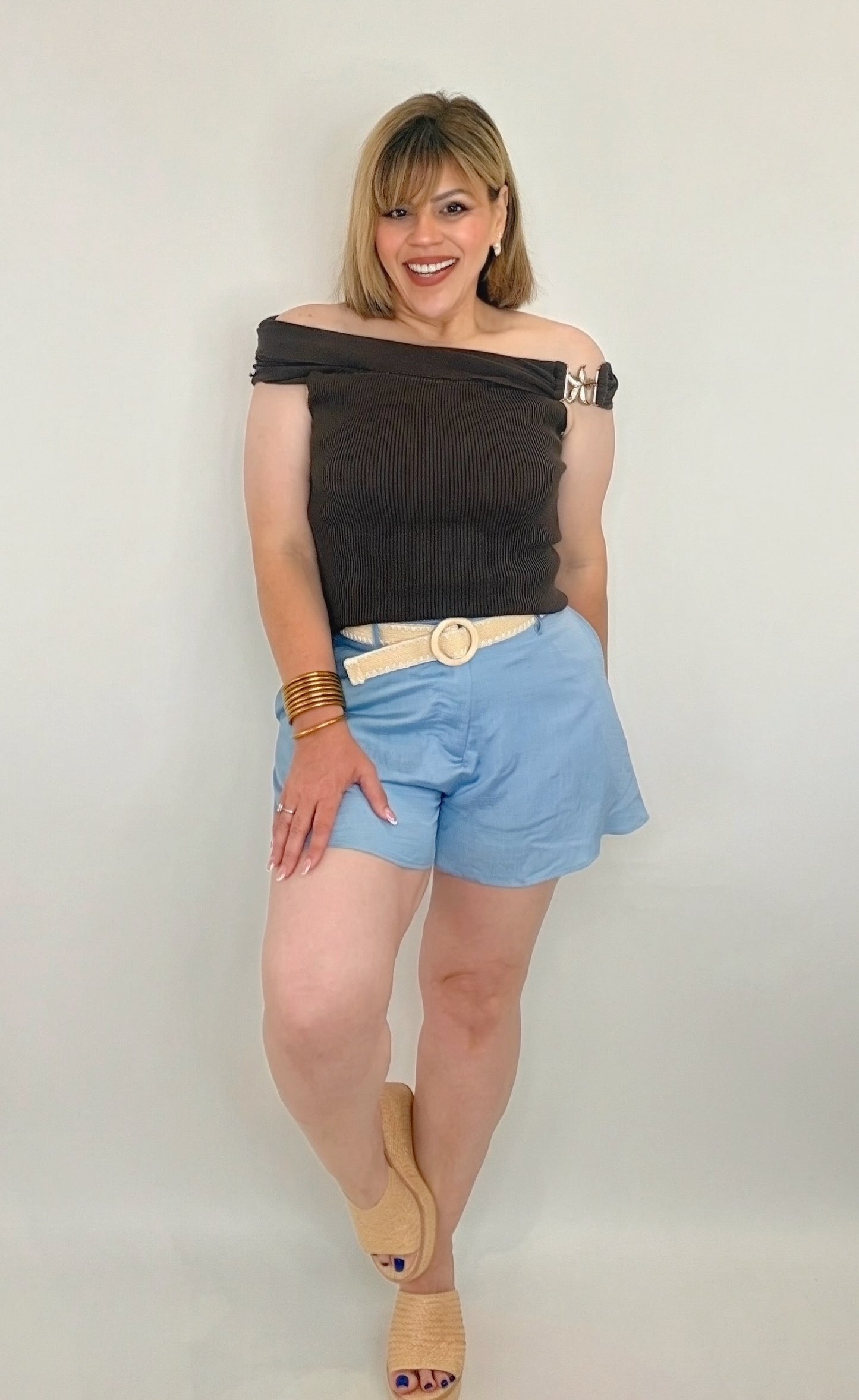 Sky Breeze Linen Shorts