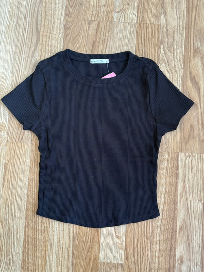 Essential Ribbed Tee In Black