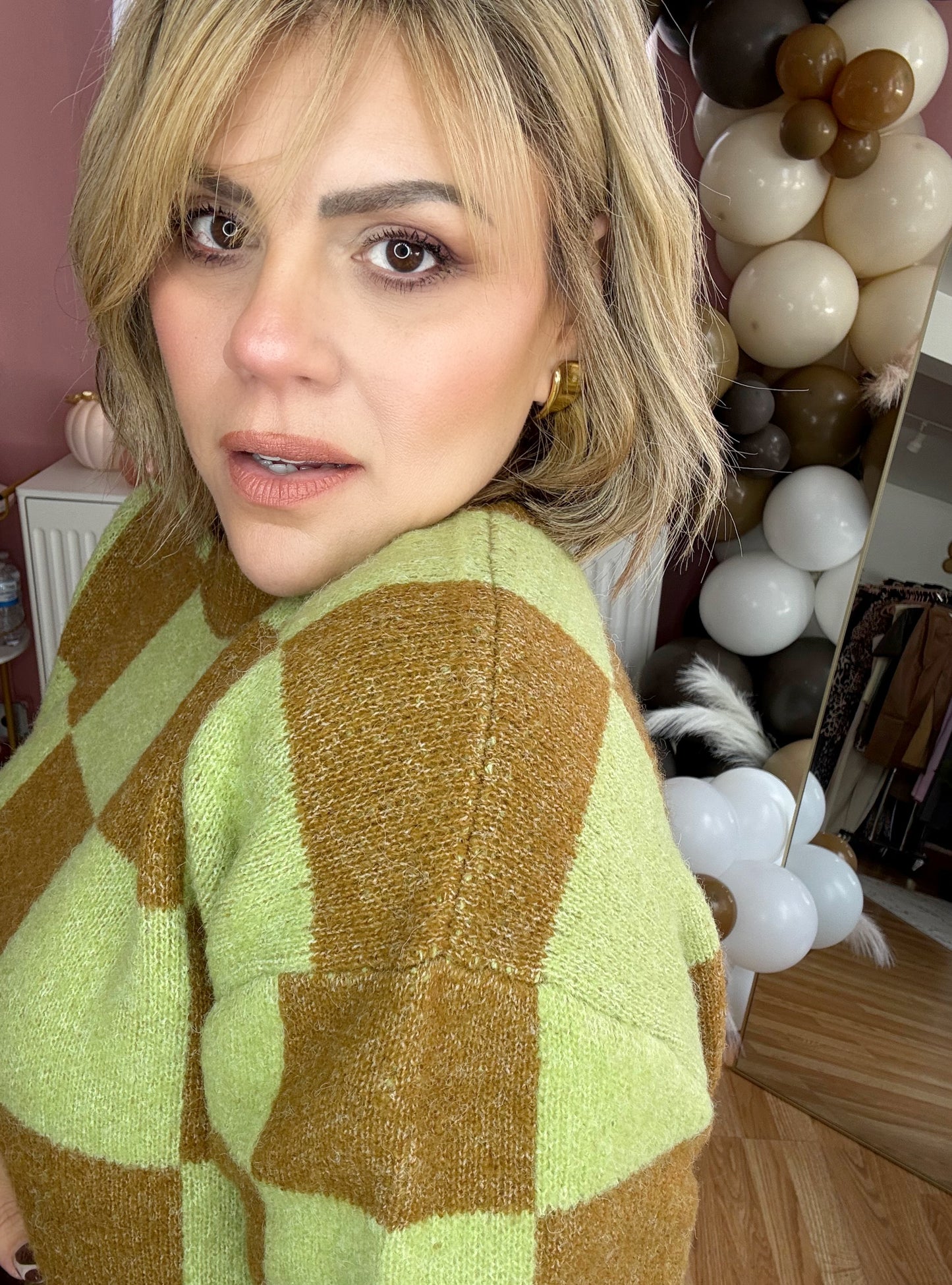 Lime & Luxe Sweater– Fall Must Have