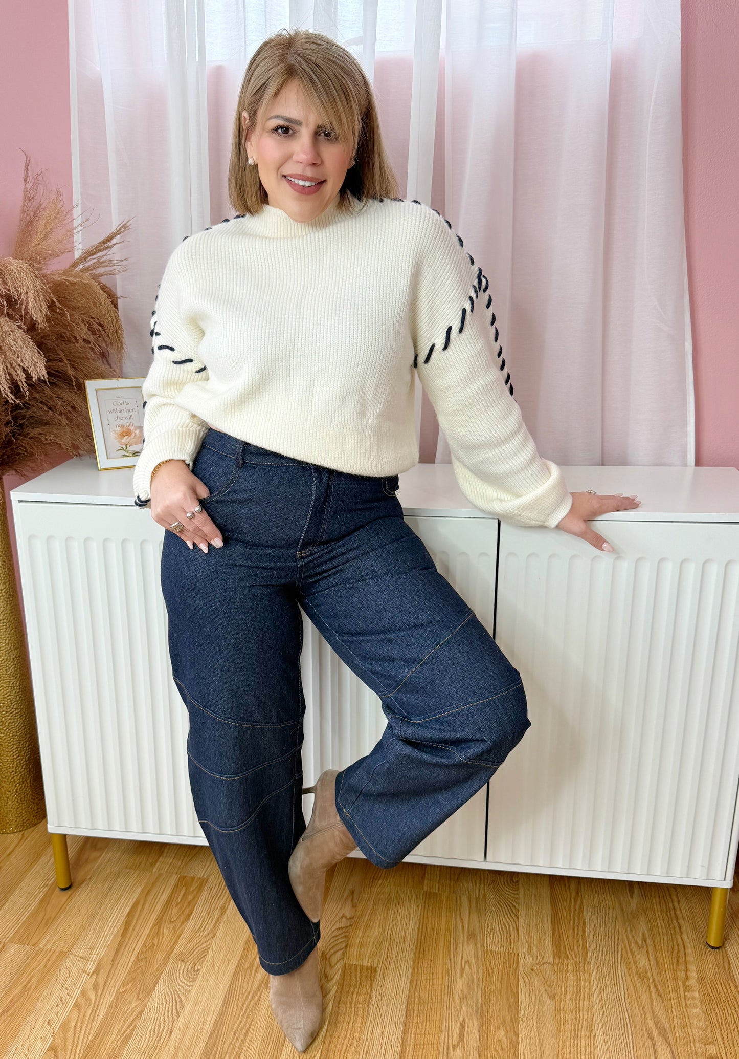 Contrast Stitch Cozy Sweater – Ivory