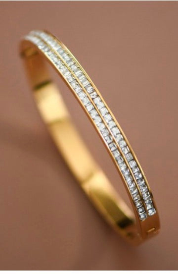 18K Gold Waterproof Stainless Steel Rhinestone Bangle – Non-Tarnish Luxury Bracelet