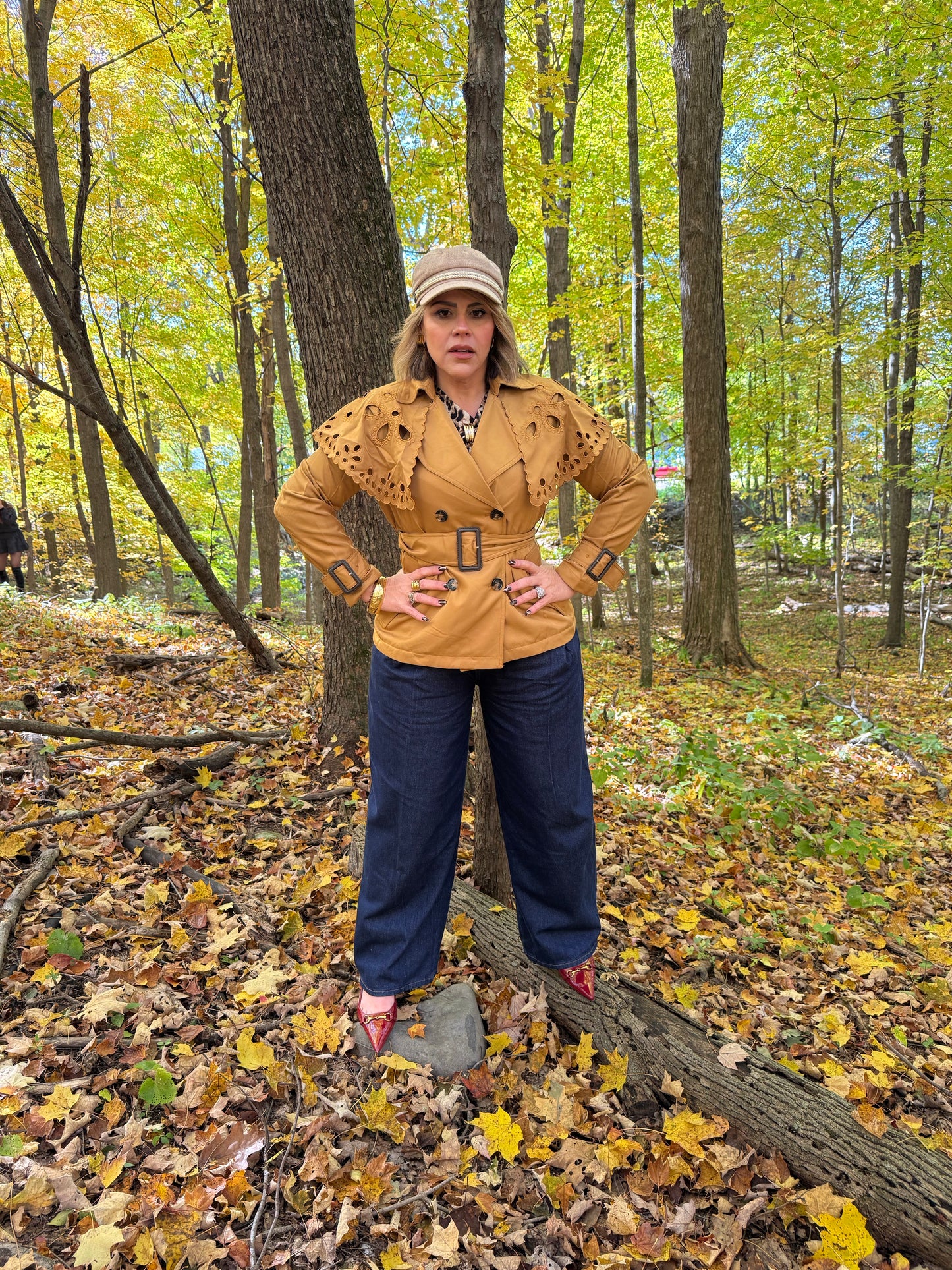 Eyelid Detail Khaki Cape Trench Coat