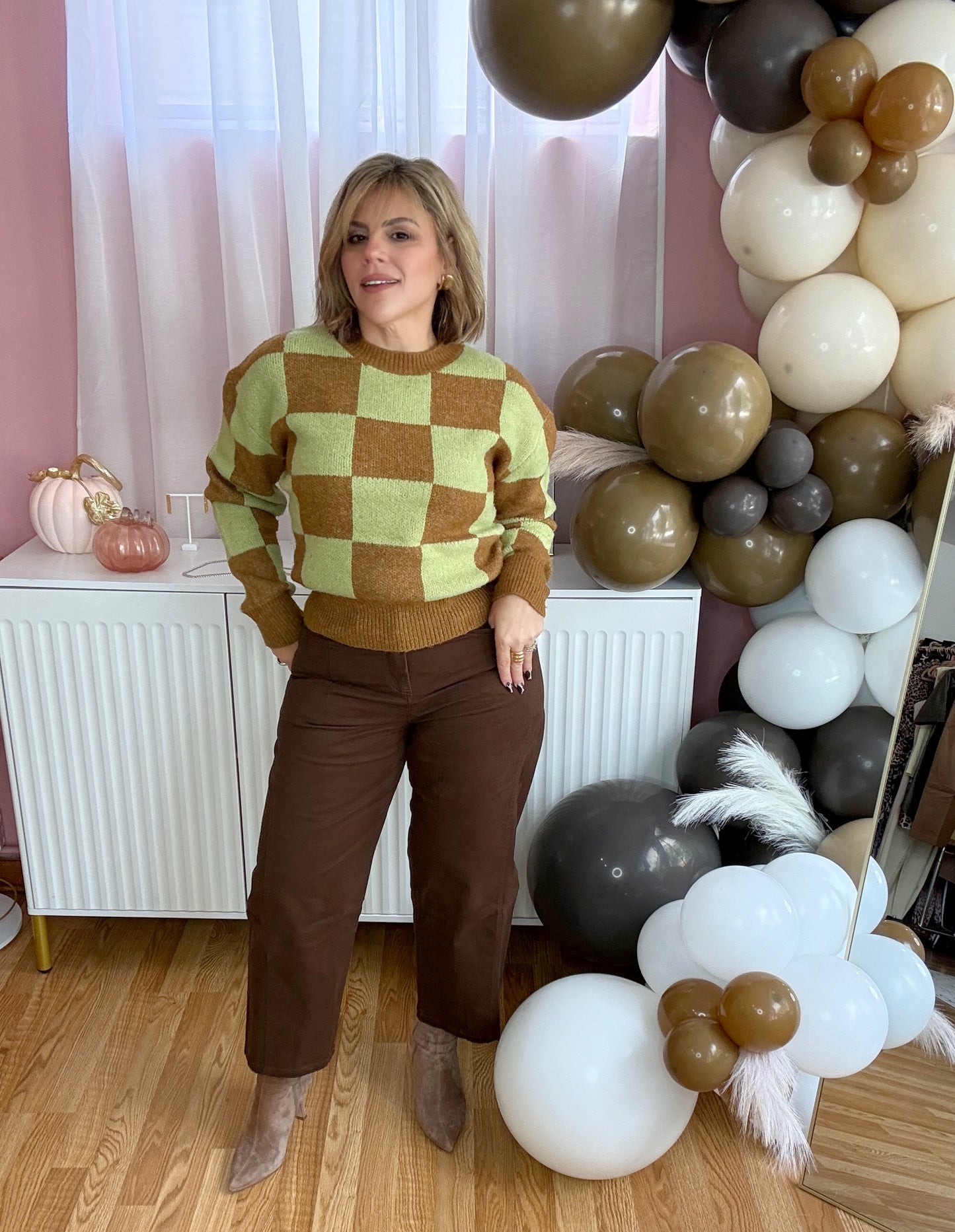 Mocha Dream Barrel Jeans