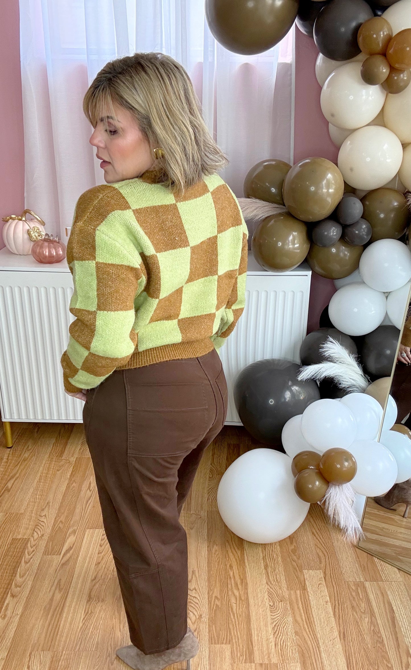 Mocha Dream Barrel Jeans