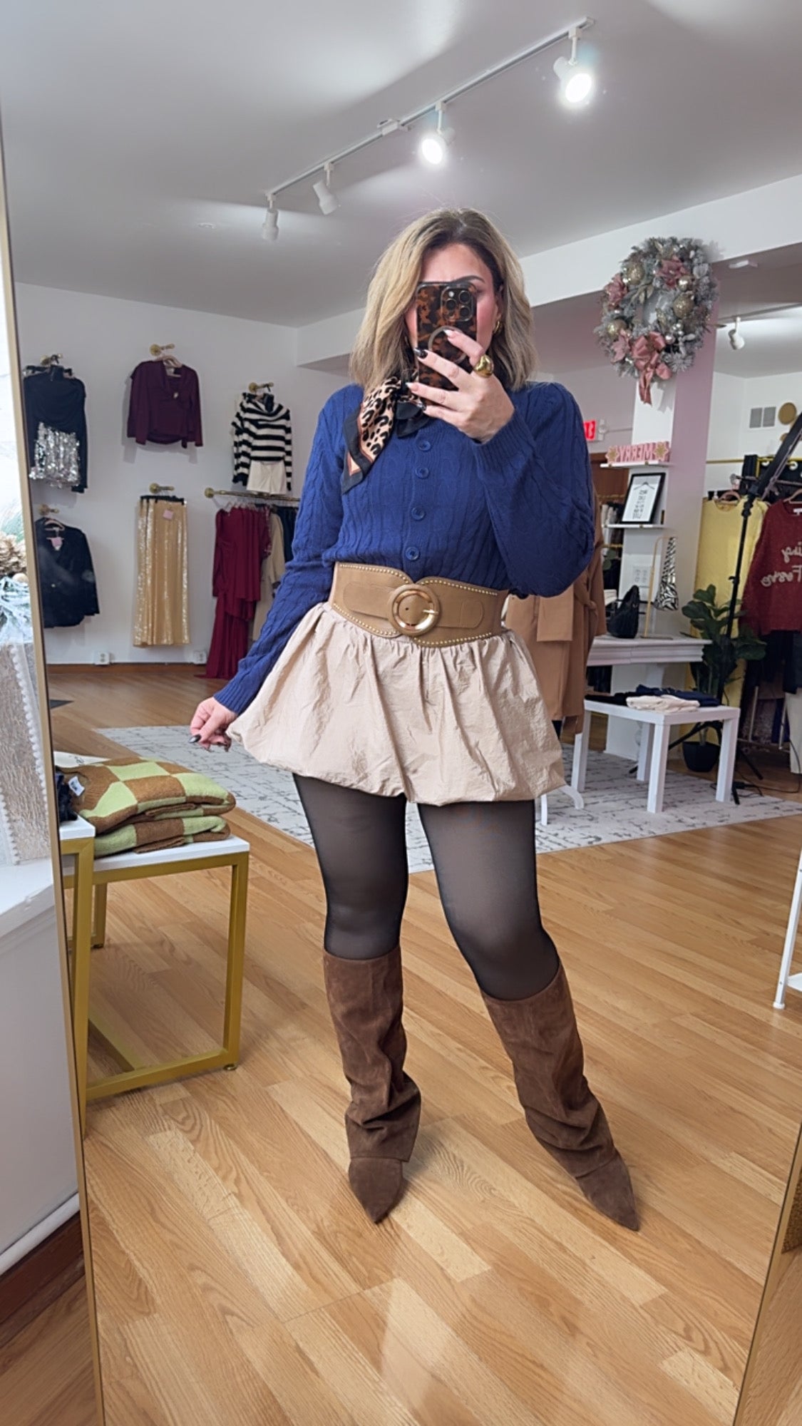 Wide Ring Buckle Western Belt – Elastic Waist, Beige & Gold