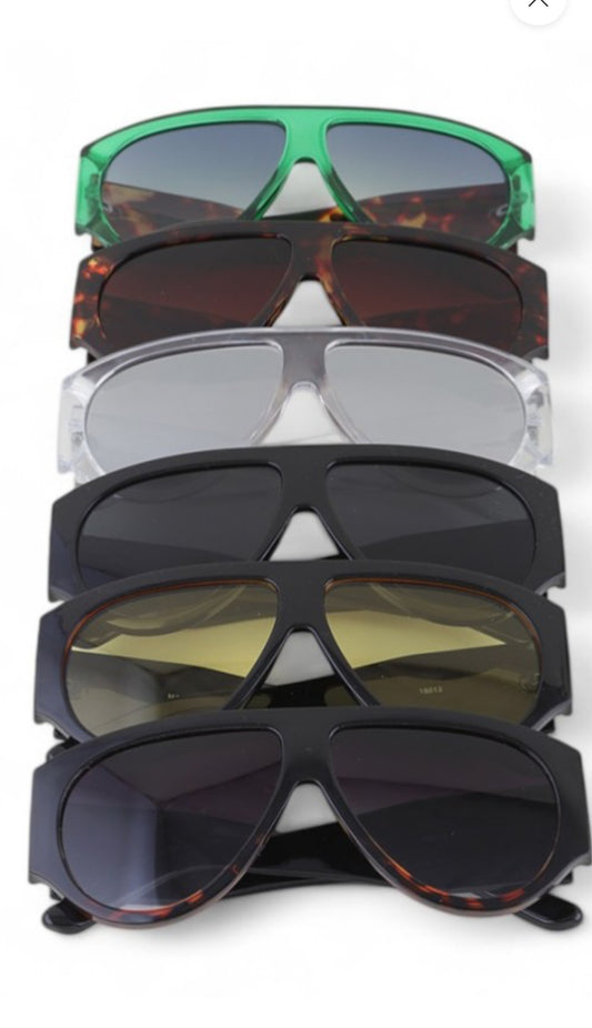 Super Trendy Iconic Sunglasses – Multiple Colors