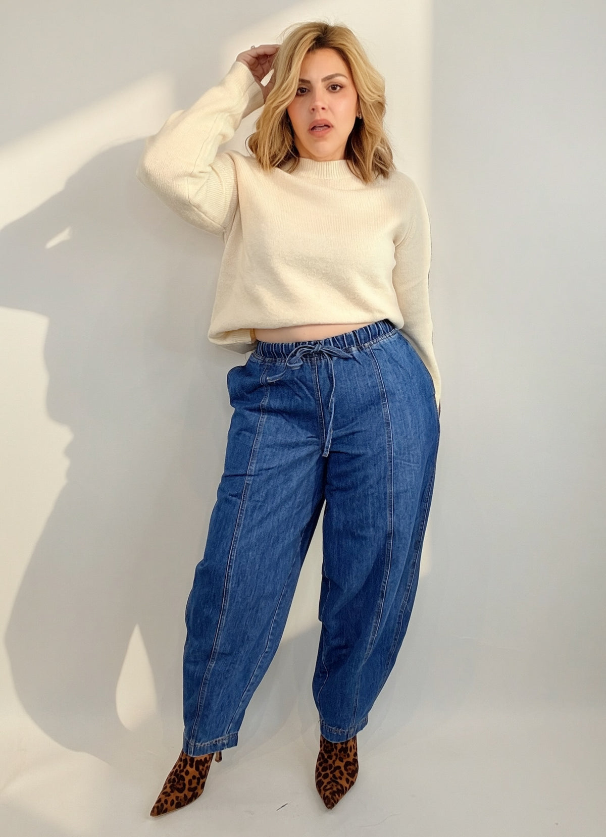 The Isadora Barrel Jeans